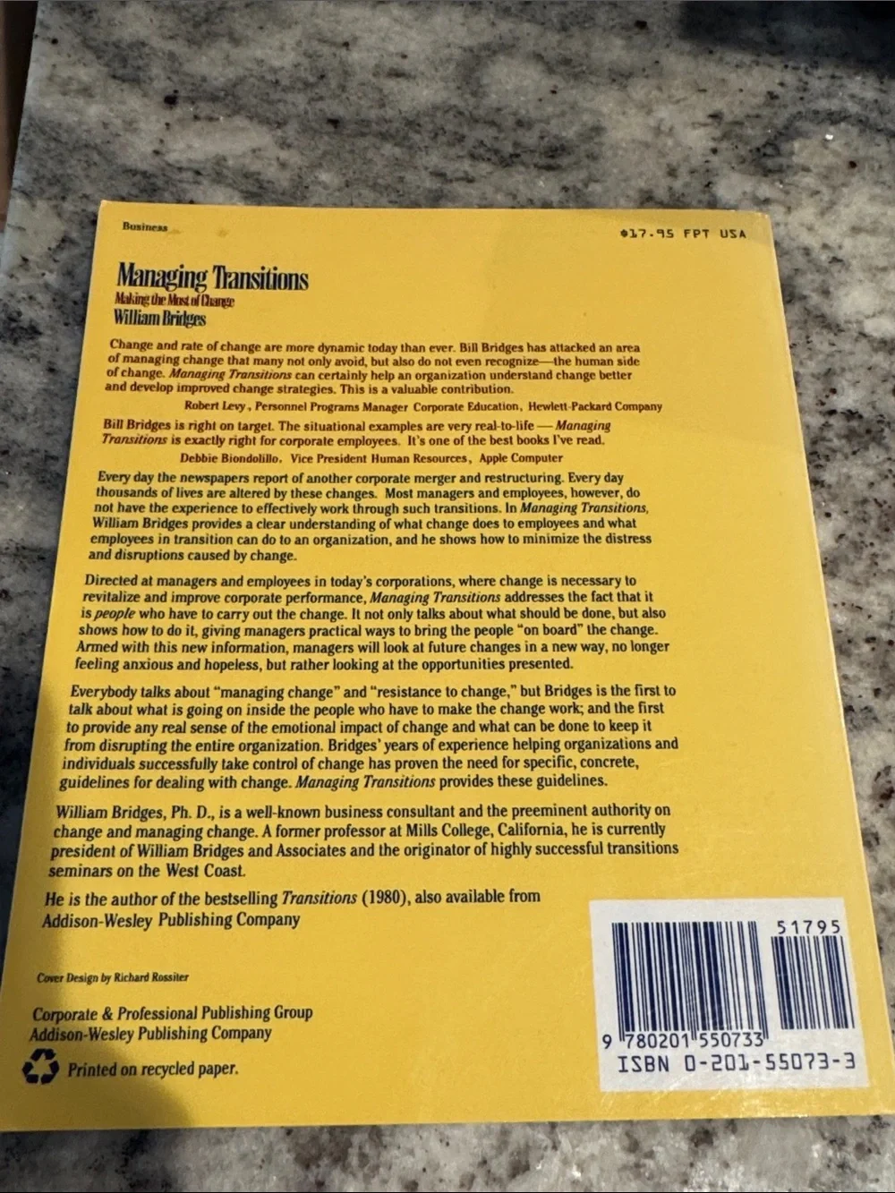 Managing Transitions Making the most of change - William Bridges. Paperback
